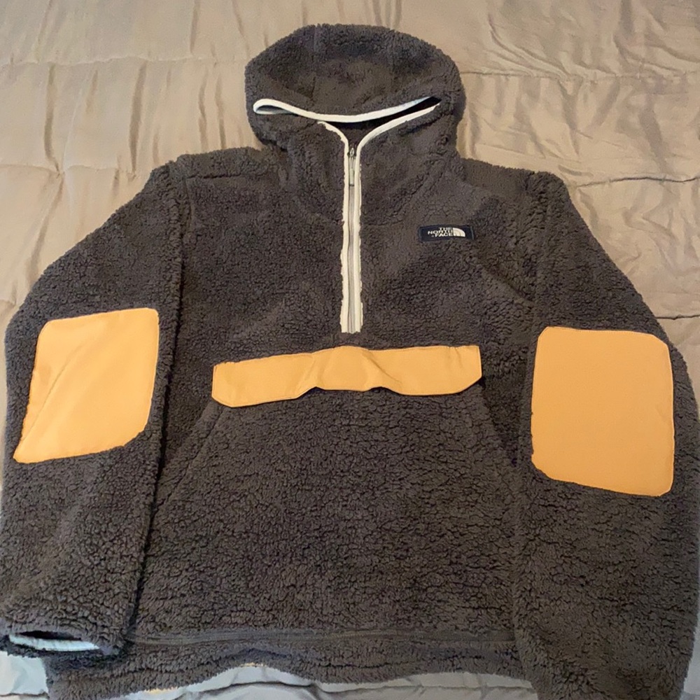 The North Face Sherpa Hooded 1/4-Zip Pullover